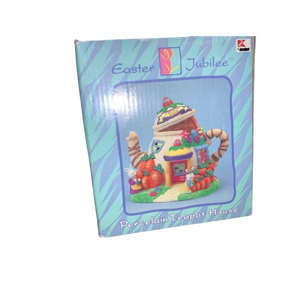 Easter Jubilee Carrot Shop Porcelain Teapot Village House - Picture 11 of 14